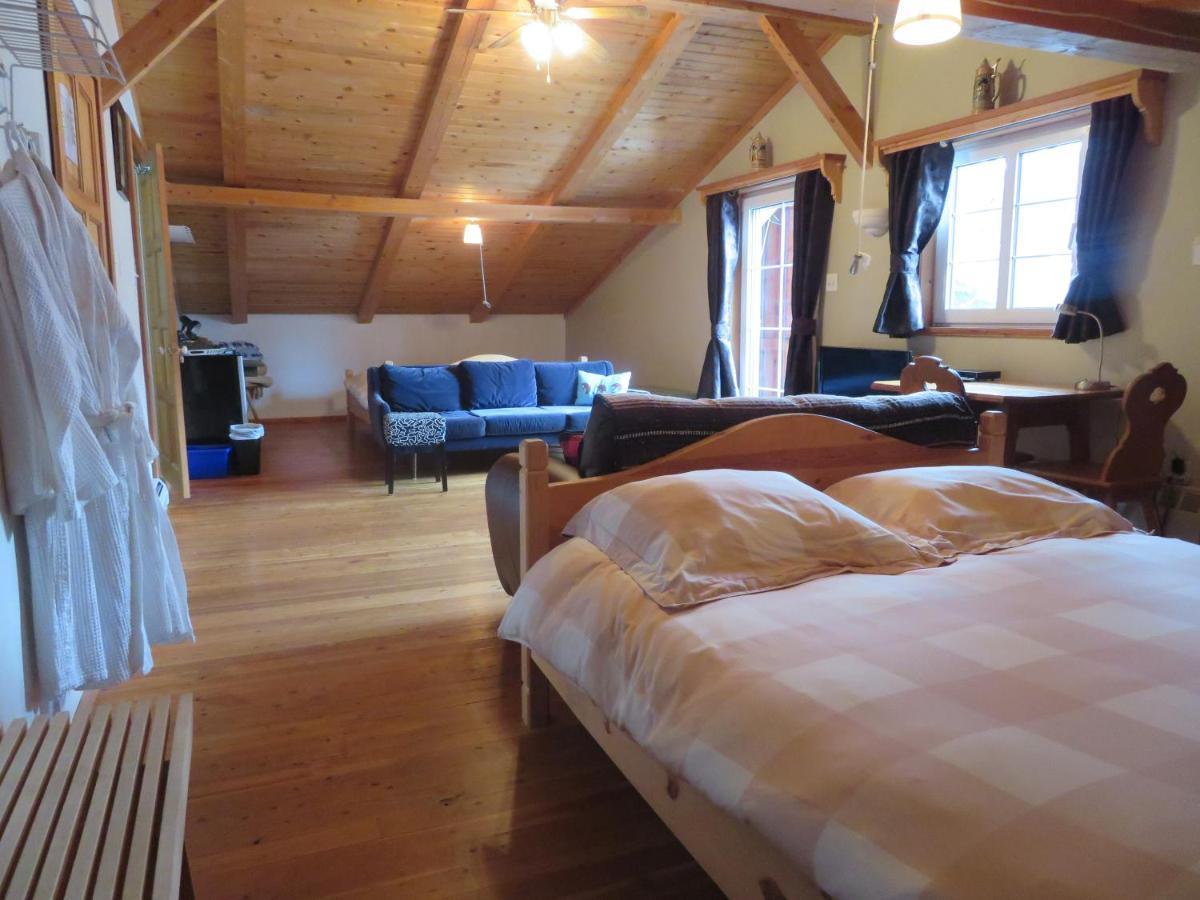Alpenglow Bed And Breakfast Кимбърли Екстериор снимка